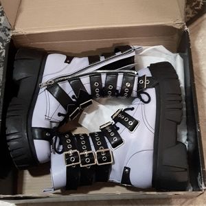 Platform buckle boots dollskill